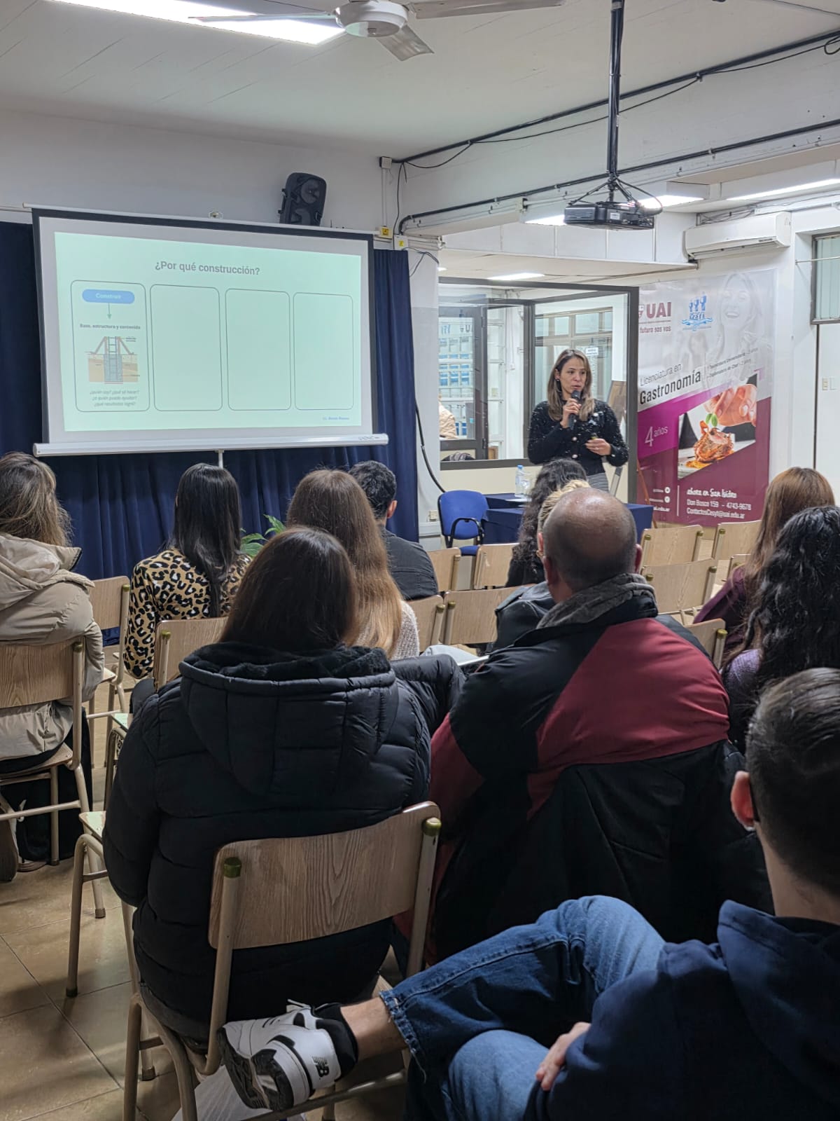 EL PRIMER PASO HACIA EL MUNDO LABORAL: CESYT REALIZÓ UN TALLER PARA CONSTRUIR UN CV EXITOSO