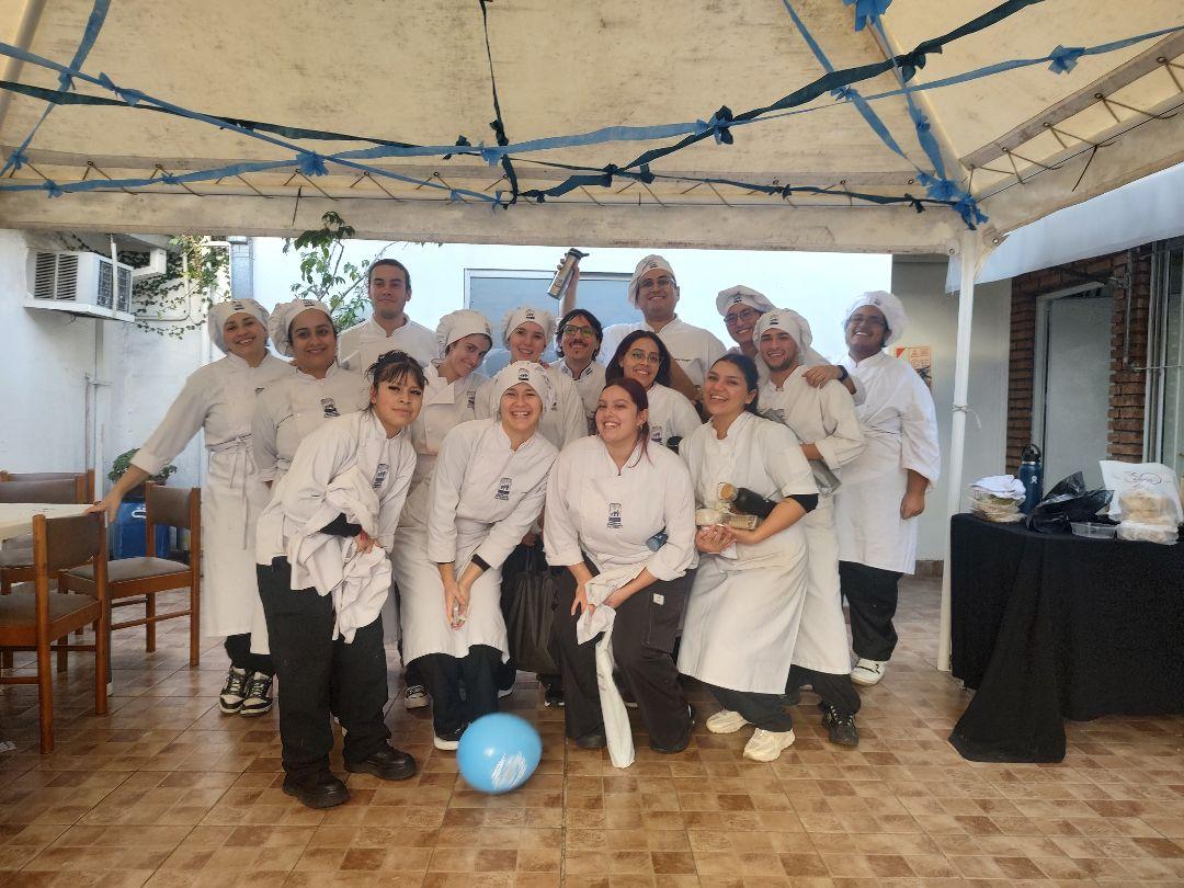 Raíces Argentinas 2026: una experiencia que unió a todas las carreras de UAI-CESYT en una gran práctica profesional.